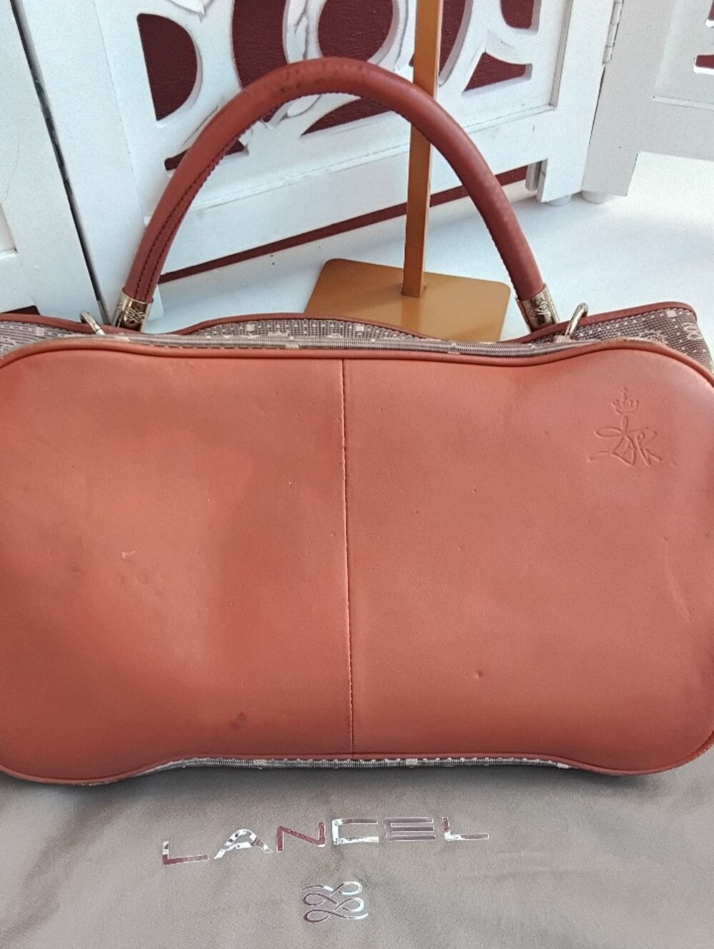 Lancel Paris Salvatore Dali Designed Tote Bag - Picture 9 of 12